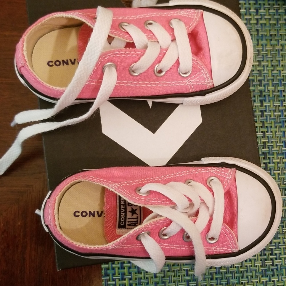Girl toddler converse